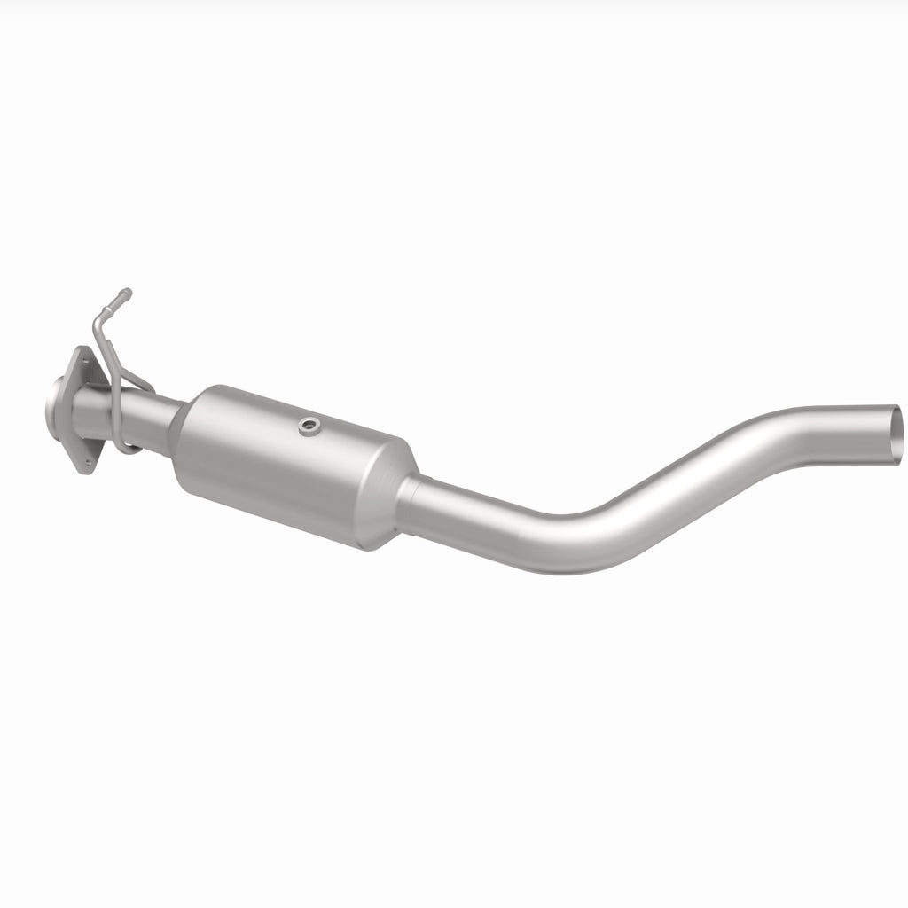 MagnaFlow Exhaust Products 280444 OEM Grade Direct-Fit Catalytic Converter for Select Ford F-650, Ford F-750