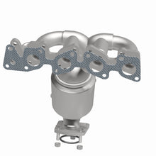 Load image into Gallery viewer, MagnaFlow Exhaust Products 5531157 California CARB Manifold Catalytic Converter for Select Chevrolet Spark