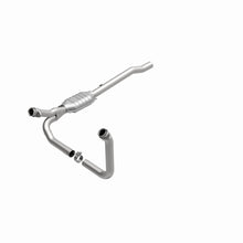 Load image into Gallery viewer, MagnaFlow Exhaust Products 93616 HM Grade Direct-Fit Catalytic Converter for Select Dodge Ram