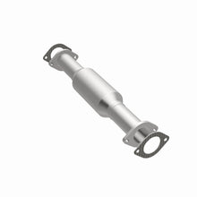 Load image into Gallery viewer, MagnaFlow Exhaust Products 3391352 California CARB Direct-Fit Catalytic Converter for Select Ford Bronco II, Ford Ranger