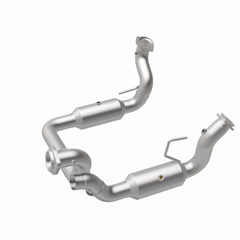 MagnaFlow Exhaust Products 280246 OEM Grade Direct-Fit Catalytic Converter for Select Ford F-250 Super Duty, Ford F-350 Super Duty