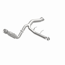 Load image into Gallery viewer, MagnaFlow Exhaust Products 5551521 California CARB Direct-Fit Catalytic Converter for Select Ford F-150