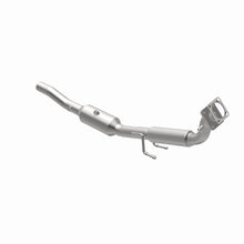 Load image into Gallery viewer, MagnaFlow Exhaust Products 5461464 California CARB Direct-Fit Catalytic Converter for Select Volkswagen Jetta