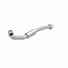 Load image into Gallery viewer, MagnaFlow Exhaust Products 52206 OEM Grade Direct-Fit Catalytic Converter for Select Toyota Highlander