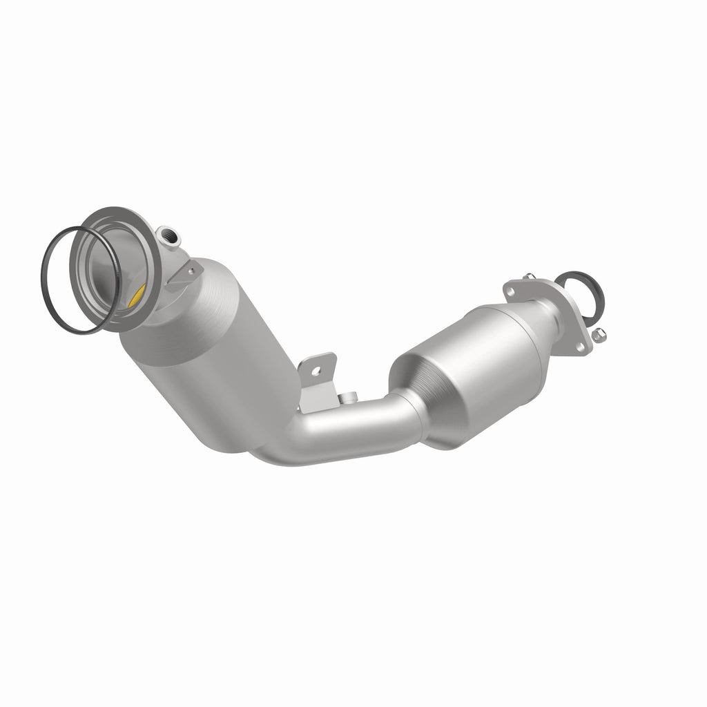 MagnaFlow Exhaust Products 280754 OEM Grade Direct-Fit Catalytic Converter for Select Toyota Sequoia, Toyota Tundra
