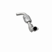 Load image into Gallery viewer, MagnaFlow Exhaust Products 447141 California CARB Direct-Fit Catalytic Converter for Select Ford F-150