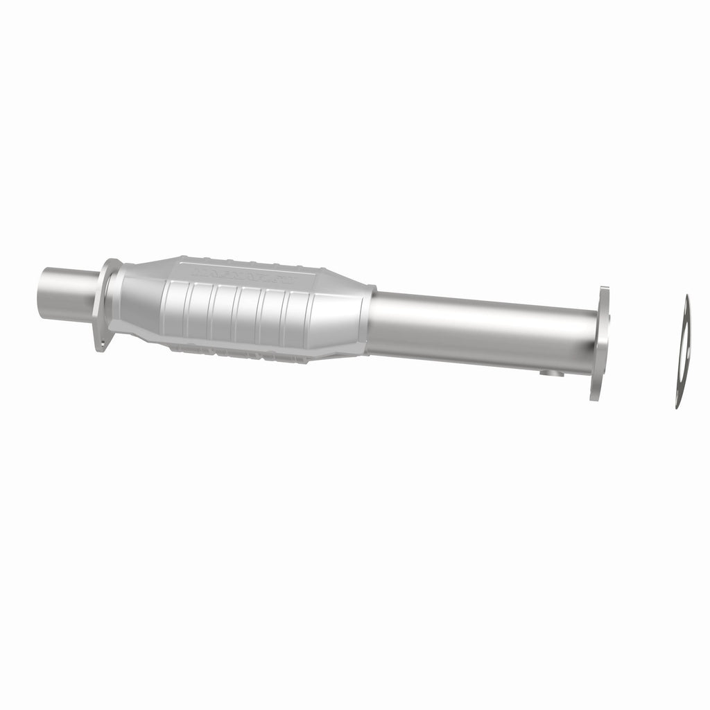 MagnaFlow Exhaust Products 93483 Standard Grade Direct-Fit Catalytic Converter for Select Chevrolet S10, GMC Sonoma