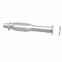 Load image into Gallery viewer, MagnaFlow Exhaust Products 93483 Standard Grade Direct-Fit Catalytic Converter for Select Chevrolet S10, GMC Sonoma