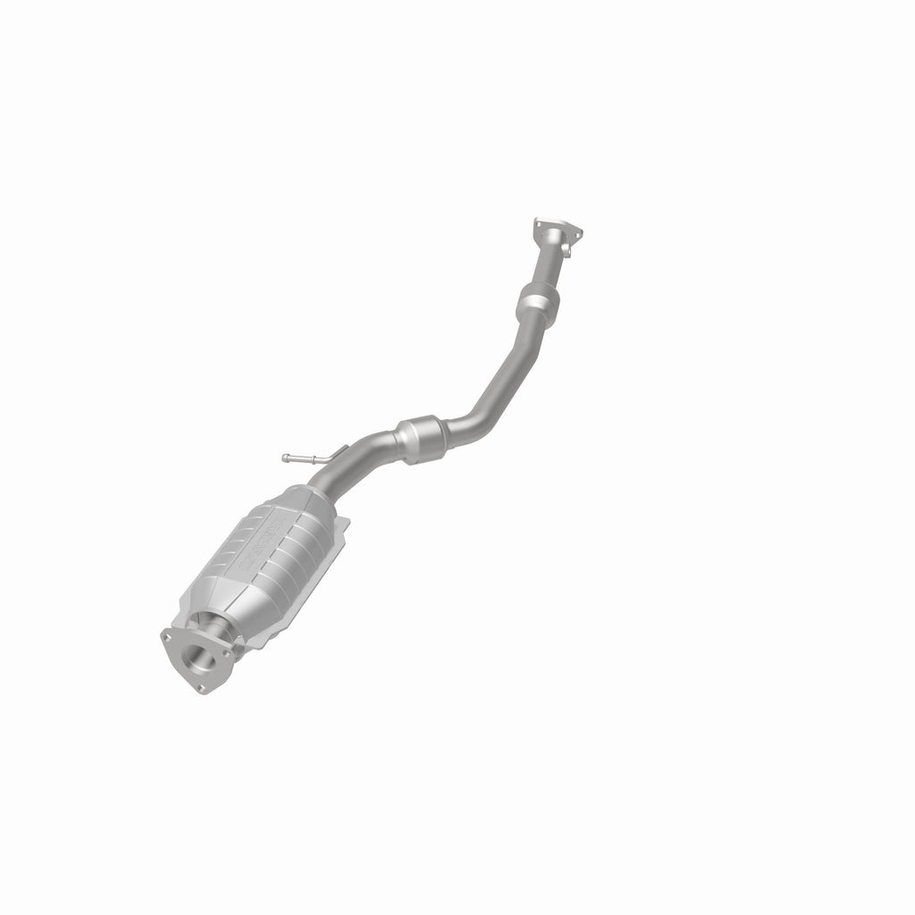 MagnaFlow Exhaust Products 49547 OEM Grade Direct-Fit Catalytic Converter for Select Daewoo Lanos