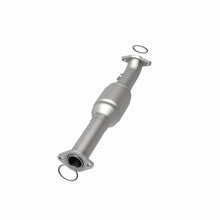 Load image into Gallery viewer, MagnaFlow Exhaust Products 93661 HM Grade Direct-Fit Catalytic Converter for Select Toyota Tacoma