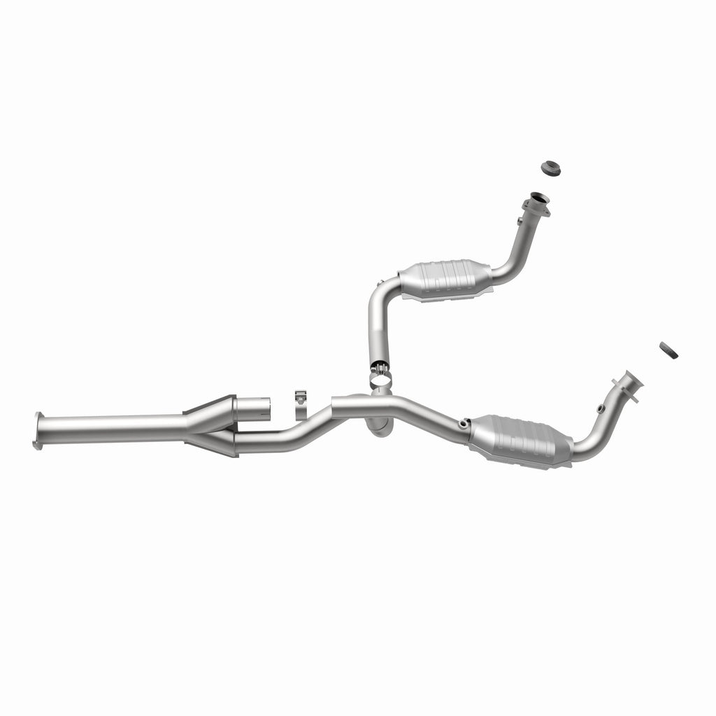 MagnaFlow Exhaust Products 51510 OEM Grade Direct-Fit Catalytic Converter for Select Chevrolet Express 1500, GMC Savana