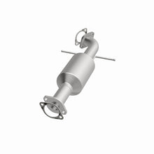 Load image into Gallery viewer, MagnaFlow Exhaust Products 5491544 California CARB Direct-Fit Catalytic Converter for Select Kia Sedona