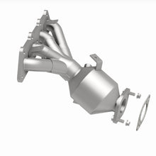 Load image into Gallery viewer, MagnaFlow Exhaust Products 23-113 OEM Grade Manifold Catalytic Converter for Select Hyundai Accent, Kia Rio
