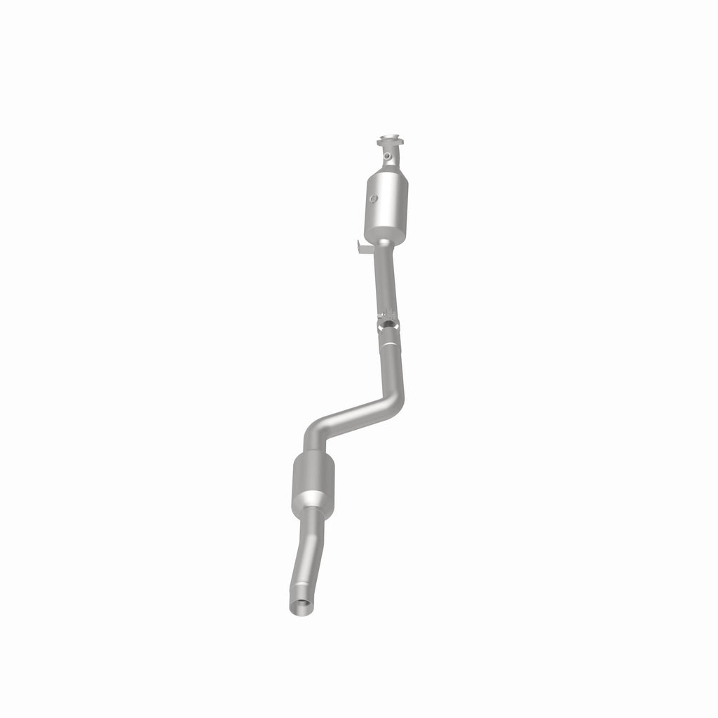 MagnaFlow Exhaust Products 21-437 OEM Grade Direct-Fit Catalytic Converter for Select Mercedes-Benz C300, Mercedes-Benz C350, Mercedes-Benz E350