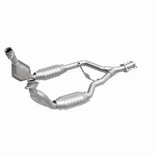 Load image into Gallery viewer, MagnaFlow Exhaust Products 444064 California CARB Direct-Fit Catalytic Converter for Select Ford Mustang