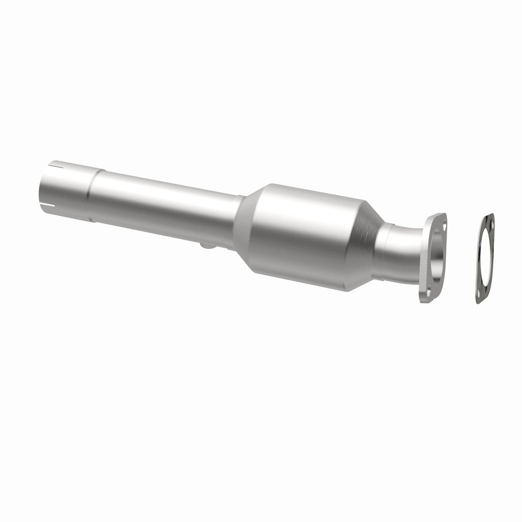 MagnaFlow Exhaust Products 21-989 OEM Grade Direct-Fit Catalytic Converter for Select Chevrolet Silverado 2500, Chevrolet Silverado HD, GMC Sierra 2500, GMC Sierra HD