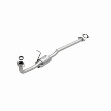 Load image into Gallery viewer, MagnaFlow Exhaust Products 23654 HM Grade Direct-Fit Catalytic Converter for Select Chevrolet Metro, Geo Metro