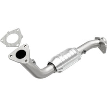 Load image into Gallery viewer, MagnaFlow Exhaust Products 23470 HM Grade Direct-Fit Catalytic Converter for Select Buick Roadmaster, Cadillac Commercial Chassis, Cadillac Fleetwood, Chevrolet Caprice, Chevrolet Commercial Chassis, Chevrolet Impala