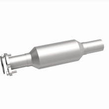 Load image into Gallery viewer, MagnaFlow Exhaust Products 5571999 California CARB Direct-Fit Catalytic Converter for Select Ford Fusion, Mercury Milan