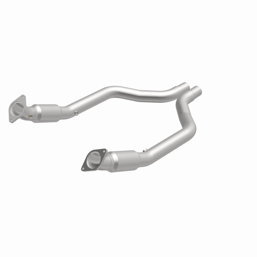 MagnaFlow Exhaust Products 16420 OEM Grade Direct-Fit Catalytic Converter for Select Chrysler 300, Dodge Challenger, Dodge Charger, Dodge Magnum