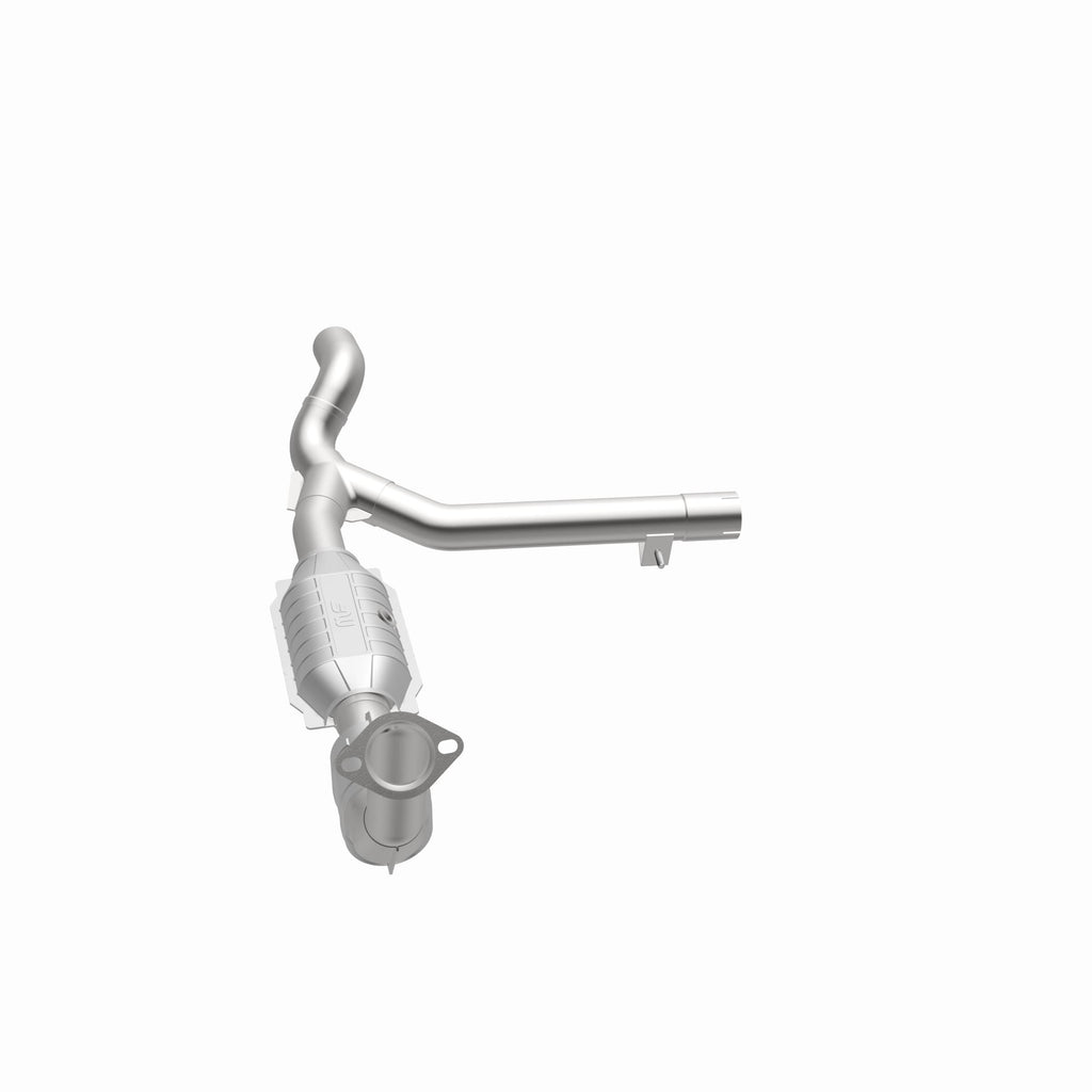 MagnaFlow Exhaust Products 51116 OEM Grade Direct-Fit Catalytic Converter for Select Ford Expedition