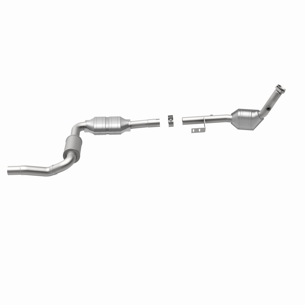 MagnaFlow Exhaust Products 51843 OEM Grade Direct-Fit Catalytic Converter for Select Mercedes-Benz ML320