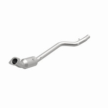 Load image into Gallery viewer, MagnaFlow Exhaust Products 5561241 California CARB Direct-Fit Catalytic Converter for Select Chrysler 300, Dodge Charger, Dodge Magnum