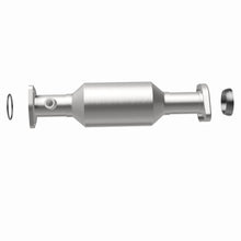 Load image into Gallery viewer, MagnaFlow Exhaust Products 3391401 California CARB Direct-Fit Catalytic Converter for Select Honda Odyssey