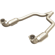 Load image into Gallery viewer, MagnaFlow Exhaust Products 337487 California CARB Direct-Fit Catalytic Converter for Select Chevrolet Corvette