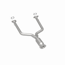 Load image into Gallery viewer, MagnaFlow Exhaust Products 5421010 California CARB Direct-Fit Catalytic Converter for Select Lexus GS430, Lexus SC430