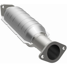 Load image into Gallery viewer, MagnaFlow Exhaust Products 49811 OEM Grade Direct-Fit Catalytic Converter for Select Hyundai Azera, Hyundai Sonata