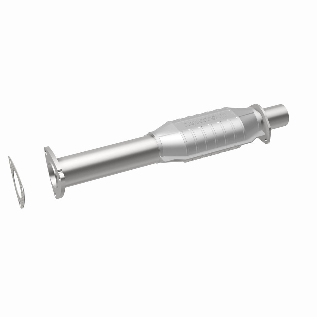 MagnaFlow Exhaust Products 93483 Standard Grade Direct-Fit Catalytic Converter for Select Chevrolet S10, GMC Sonoma