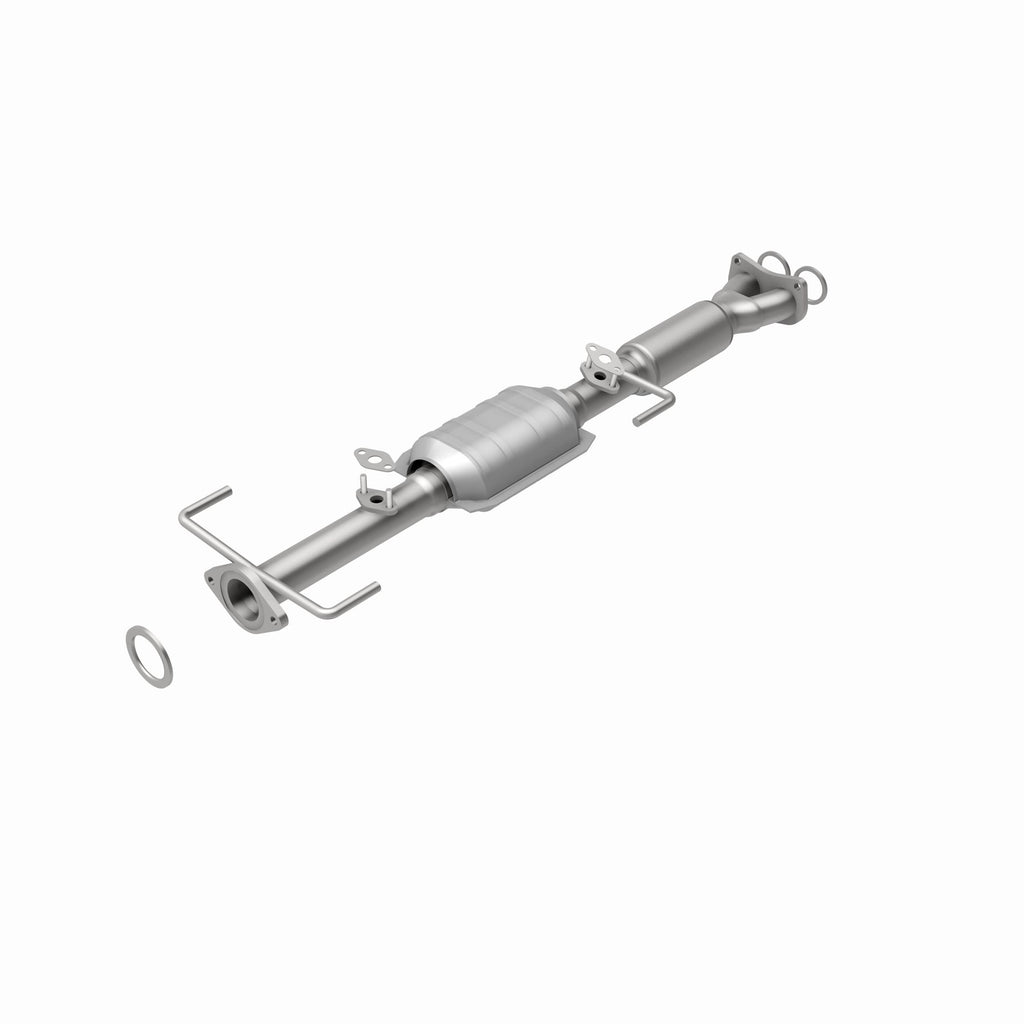 MagnaFlow Exhaust Products 447186 California CARB Direct-Fit Catalytic Converter for Select Toyota Previa