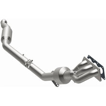 Load image into Gallery viewer, MagnaFlow Exhaust Products 22-069 OEM Grade Manifold Catalytic Converter for Select Mercedes-Benz GLE350, Mercedes-Benz ML350