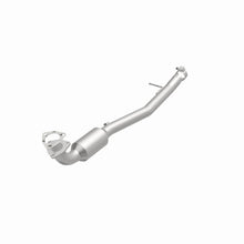 Load image into Gallery viewer, MagnaFlow Exhaust Products 5451754 California CARB Direct-Fit Catalytic Converter for Select Land Rover Range Rover