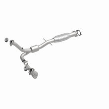 Load image into Gallery viewer, MagnaFlow Exhaust Products 23717 HM Grade Direct-Fit Catalytic Converter for Select Chevrolet S10, GMC Sonoma