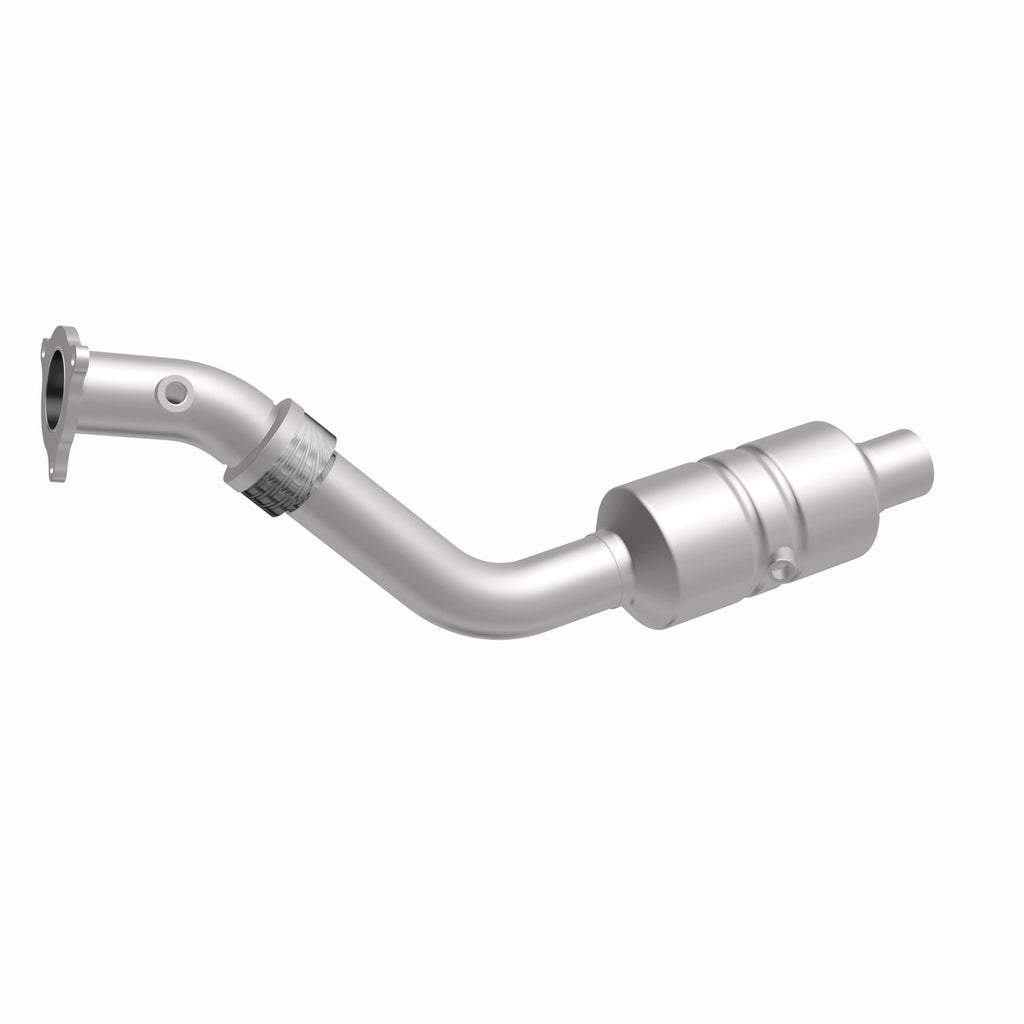 MagnaFlow Exhaust Products 49526 OEM Grade Direct-Fit Catalytic Converter for Select Chrysler Pacifica