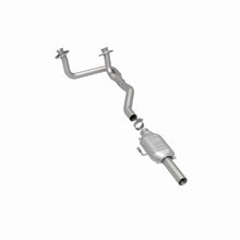 Load image into Gallery viewer, MagnaFlow Exhaust Products 93314 Standard Grade Direct-Fit Catalytic Converter for Select Ford E-150 Econoline, Ford E-150 Econoline Club Wagon, Ford E-250 Econoline