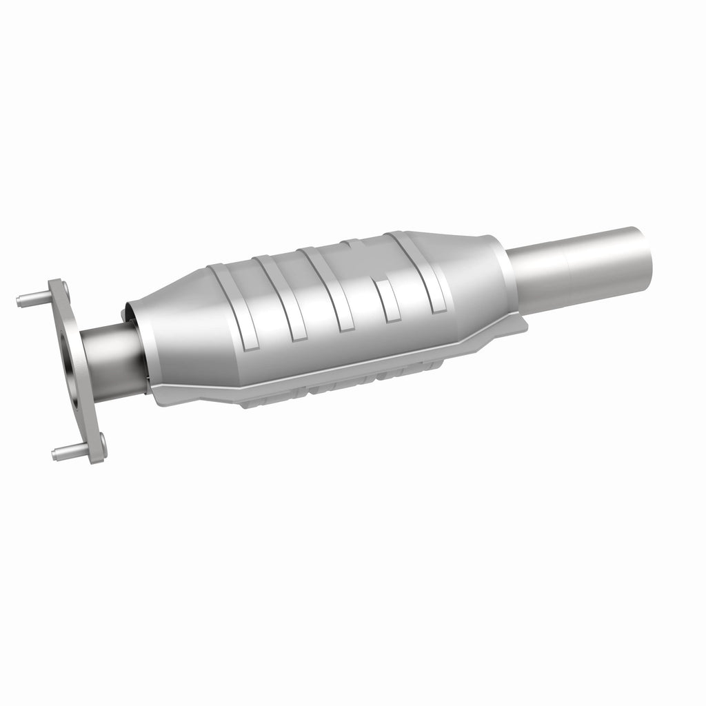 MagnaFlow Exhaust Products 51808 OEM Grade Direct-Fit Catalytic Converter for Select Ford Taurus, Ford Taurus X, Mercury Sable