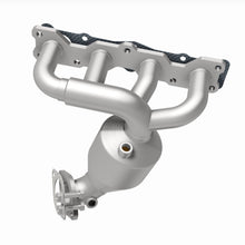 Load image into Gallery viewer, MagnaFlow Exhaust Products 5531125 California CARB Manifold Catalytic Converter for Select Hyundai Sonata, Kia Optima