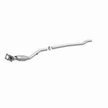 Load image into Gallery viewer, MagnaFlow Exhaust Products 4451279 California CARB Direct-Fit Catalytic Converter for Select Chrysler Town &amp; Country, Dodge Caravan, Dodge Grand Caravan, Plymouth Grand Voyager, Plymouth Voyager