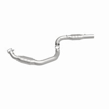 Load image into Gallery viewer, MagnaFlow Exhaust Products 51524 OEM Grade Direct-Fit Catalytic Converter for Select Chevrolet Express 2500, Chevrolet Express 3500, GMC Savana 2500, GMC Savana