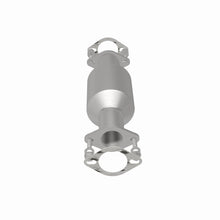 Load image into Gallery viewer, MagnaFlow Exhaust Products 5491924 California CARB Direct-Fit Catalytic Converter for Select Kia Sorento