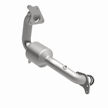 Load image into Gallery viewer, MagnaFlow Exhaust Products 551439 California CARB Direct-Fit Catalytic Converter for Select Nissan Juke