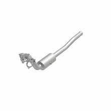 Load image into Gallery viewer, MagnaFlow Exhaust Products 4481282 California CARB Direct-Fit Catalytic Converter for Select Volvo C70, Volvo S70, Volvo V70