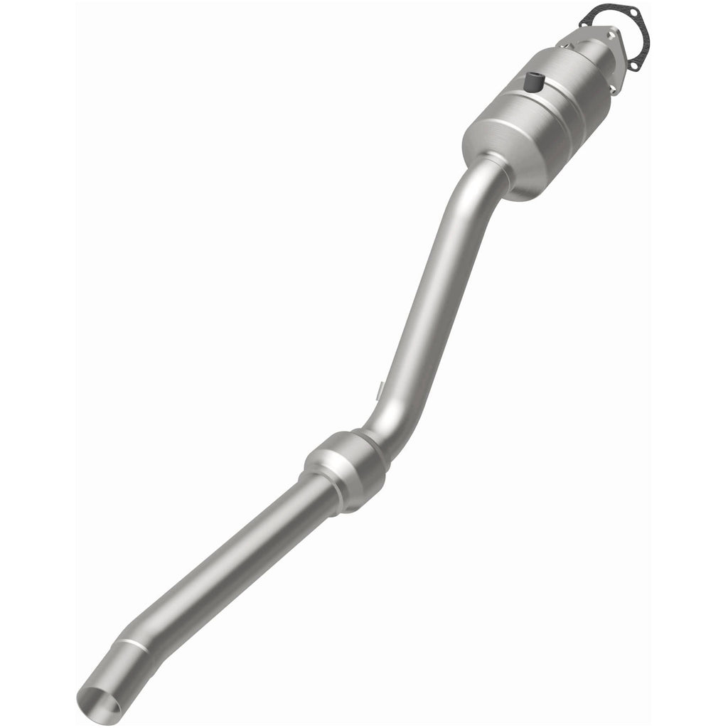 MagnaFlow Exhaust Products 51462 OEM Grade Direct-Fit Catalytic Converter for Select Audi A4, Audi A4 Quattro