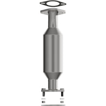 Load image into Gallery viewer, MagnaFlow Exhaust Products 51266 OEM Grade Direct-Fit Catalytic Converter for Select Hyundai Elantra, Kia Soul