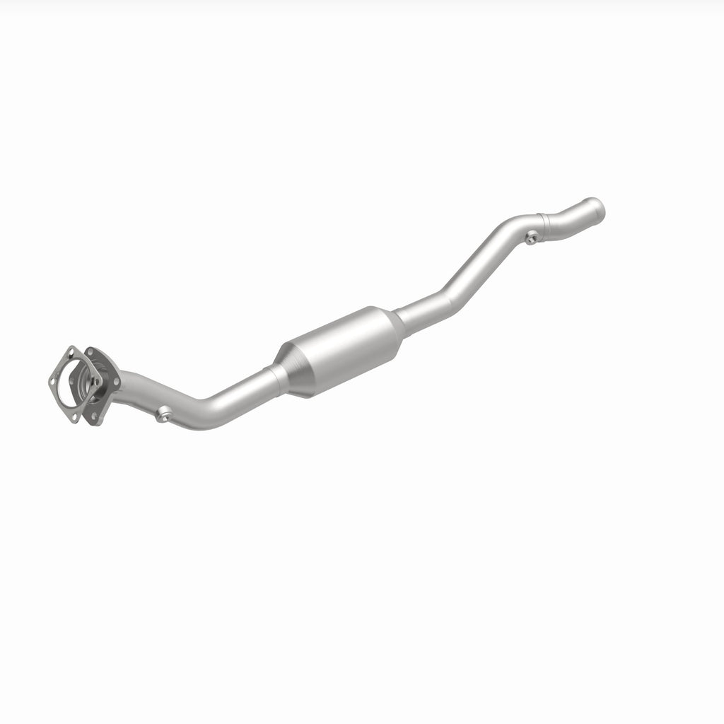 MagnaFlow Exhaust Products 24162 HM Grade Direct-Fit Catalytic Converter for Select Volvo 850, Volvo S70, Volvo V70