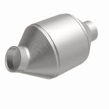 Load image into Gallery viewer, MagnaFlow Exhaust Products 51774 OEM Grade Universal Catalytic Converter for Select Honda HR-V, Jeep Grand Cherokee, Jeep Wrangler
