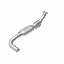 Load image into Gallery viewer, MagnaFlow Exhaust Products 447115 California CARB Direct-Fit Catalytic Converter for Select Ford Expedition, Ford F-150, Ford F-250, Lincoln Navigator